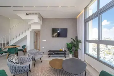 Image de Penthouse de luxe à Bat Yam 4 chambres vue mer