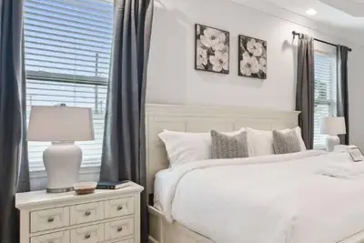 Image de Lux 4br Tampa Retreat - Mins Walk to Rj Stadium