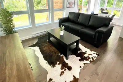 Image de Jolie petite maison au pied de la montagne
