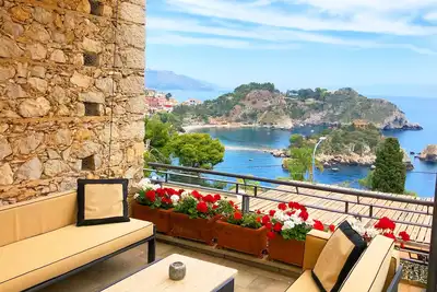 Villa Eleonora Taormina  Private Small Pool + Jacuzzi