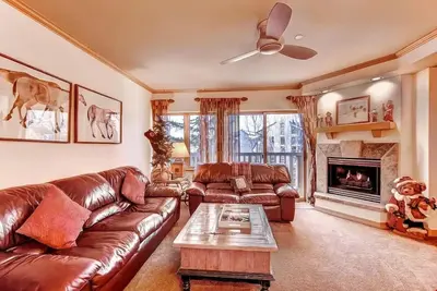 Image de 3br Condo Near the Ski Lifts | Hot Tub, Pool