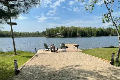 Image de Lake Front Cottage on Trooper Lake, Troy Hill Ont