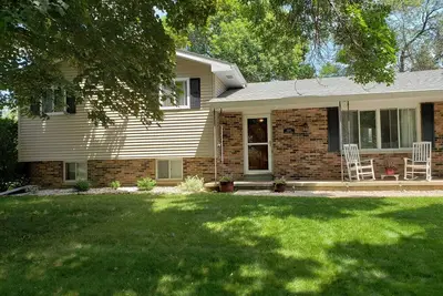 Image de 4 Bedroom Home Close to Eaa