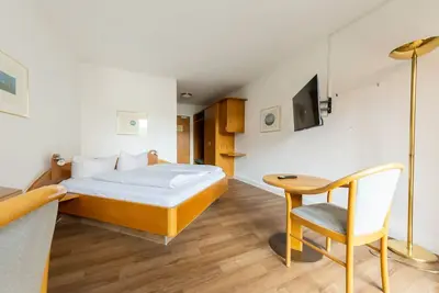 Image de Doppelzimmer - Cityhotel Feuerbach