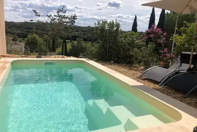 Image de Maison familiale à l’entrée du Golf de Vacquerolles à Nîmes.