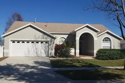 Image de Beautiful 4/3 Pool Home Free Spa Heat