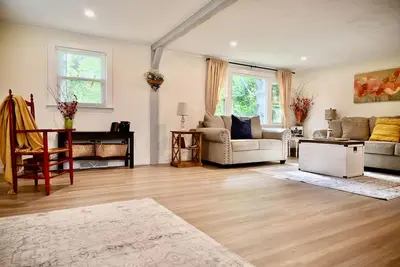 Image de LiKenSco Farm/Beach House! \n