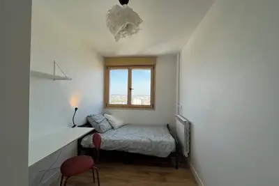 Image de New refurbished appartement with a view, on new metro line 11