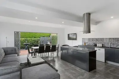 Image de Ellis Cottage Glebe Luxury 1 - 4 bedroom Cottage, Hobart \n30% off 2 people only