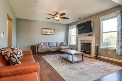 Image de Indianapolis Home w/ Patio & Community Pool!