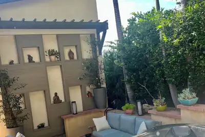 Image de Classy laid back pure Encinitas vibe. Beach, families, location 100%, dogs.