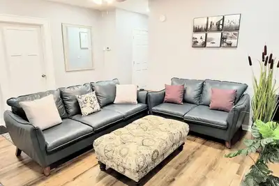 Image de Extreme Comfort 3bd/2ba Cozy Home Near Downtown, Colleges, Tanger, Coliseum