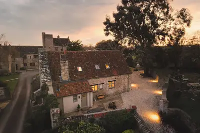 Image de Luxury Gatehouse on Mathern Palace Estate - Hot Tub - 3 En-Suite Bedrooms