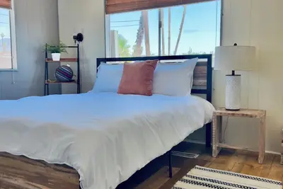 Image de Lakeview, boat parking, enclosed yard, pets welcome, peaceful & safe culdesac