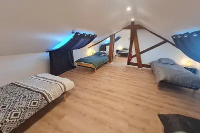 Image de Grand gîte tout équipé à la ferme, idéal pour familles et amis, avec terrasse et proche de loisirs