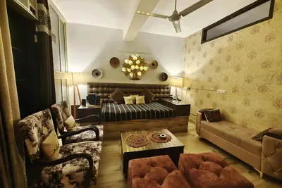 Image de stay in malviya nagar