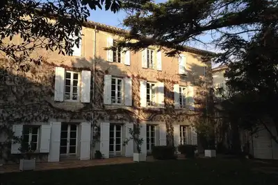 Image de Beautiful town house for your mini bteak
