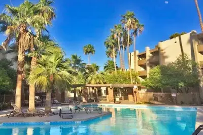 Image de Old Town Scottsdale 2-bedroom condo