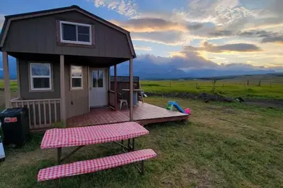 Image de Rising Wolf Johnson Ranch Rv Tent and Cabins