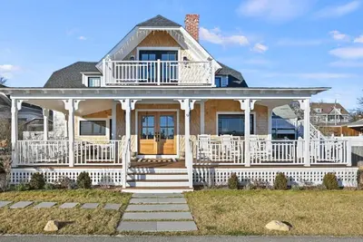 Image de Daniels House is your next vacation home in Oak Bluffs.