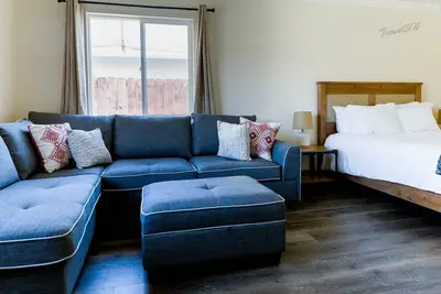 Image de Charming 1br Farmhouse + Near Dtla #TravelSGV