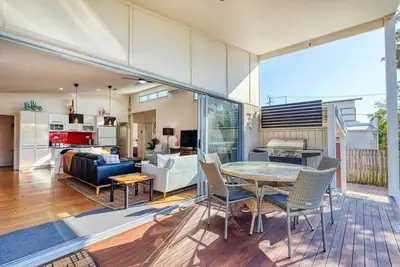Image de Delightful Dicky Beach 3 Bedroom Holiday House