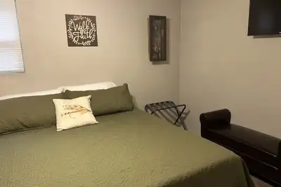 Image de Family Cabin-17-Sleep 6 in a beautiful setting!