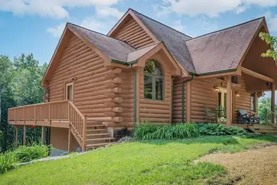 Image de Summer Fun: Pool, Game Room & King Beds Await!