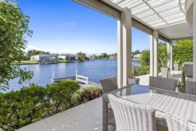 Image de Elegance on the river, Noosa Waters
