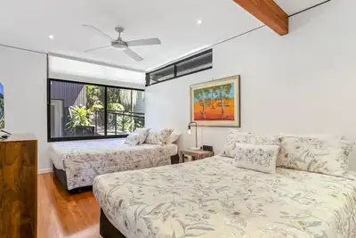 Image de Beachfront Living in Sunshine Beach
