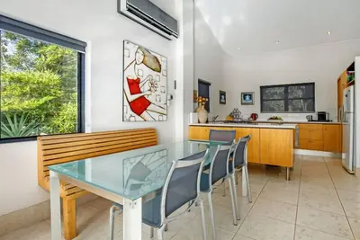 Image de A Little Cove treasure, Noosa Heads