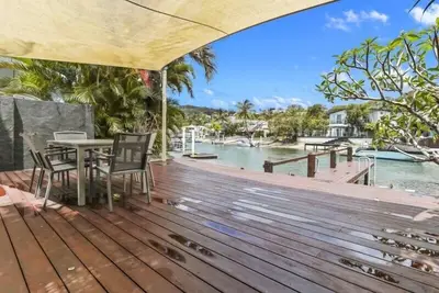 Image de Secluded oasis on the water, Noosa Heads