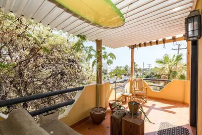 Image de 2br Surf Loft | Beachside with Terrace by Tasman