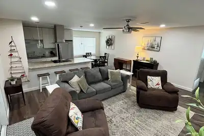 Image de Coastal Living 🏡 Freshly Decorated and Spacious