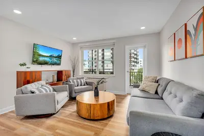 Image de Downtown Condo Walk to Mercedes Benz Stadium