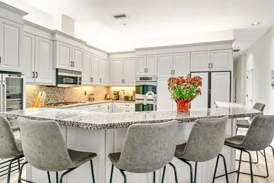 Image de Luxury 6br Retreat with Beach Access