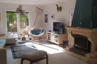 Image de Un nid douillet tout confort à 10 minutes à pied de la grande bleue.