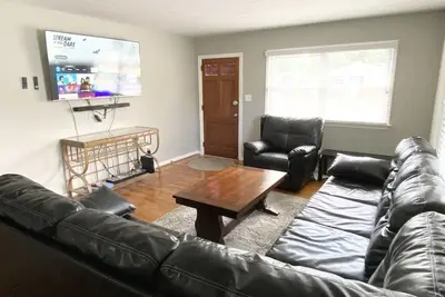 Image de Hy - King Suite, 4Tvs, Wi-Fi, 3br, 30 day discount