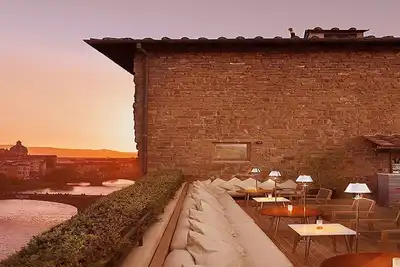 Image de Iconic Structures & Beautiful Views - Borgo San Jacopo