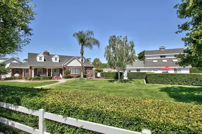 Image de Impressive 2nd Floor guest house suite near Wine Country