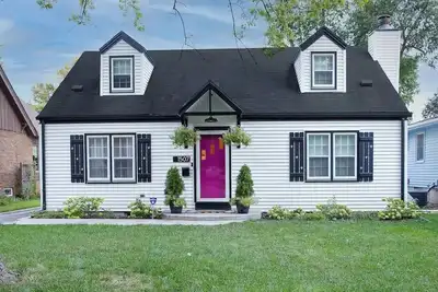 Image de Colorful & Quiet 3-Bedroom Charmer near Downtown<br>
