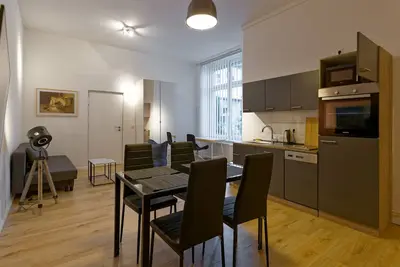 Image de Apartment 2 near Warschauer Platz and Spree river