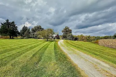 Image de Private, Spacious Country Retreat. Pets welcome!