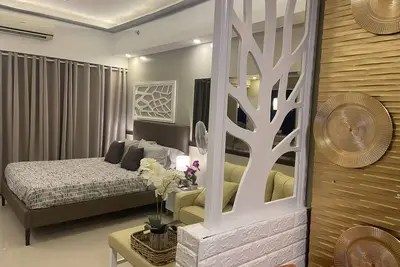 Image de Spacious and Newly Renovated Corner Suite at Grass Residences in Quezon City