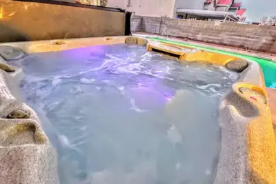 Image de #56 Villa w/Pool & Spa: mins to Lv Strip/Stadiums. <br>