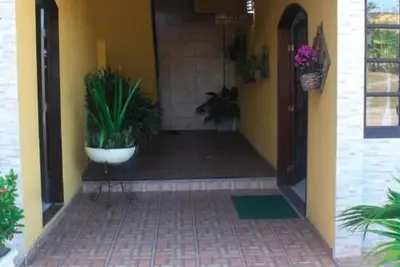 Image de Hospedagem Central - SuĂte 110 - Cabo Frio - Aluguel EconĂ´mico