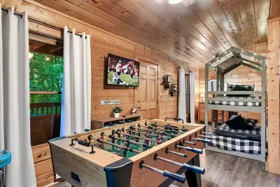 Image de Dreamcatcher Cabin / Hot Tub / Pet Friendly!
