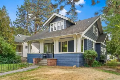 Image de Craftsman Crush | Comfy, Stylish, South Hill