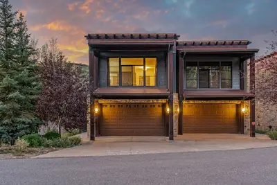 Image de Deer Valley Villa - Modern Mountain Living - Private Penthouse - 3 Master Suites