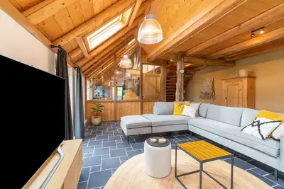 Image de Maison de vacances IJhorst dans un cadre verdoyant